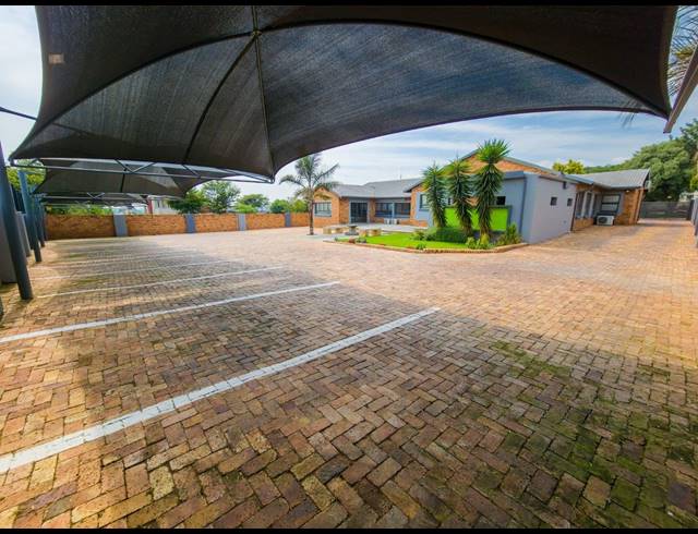 M² OFFICE FOR SALE IN MEYERSDAL